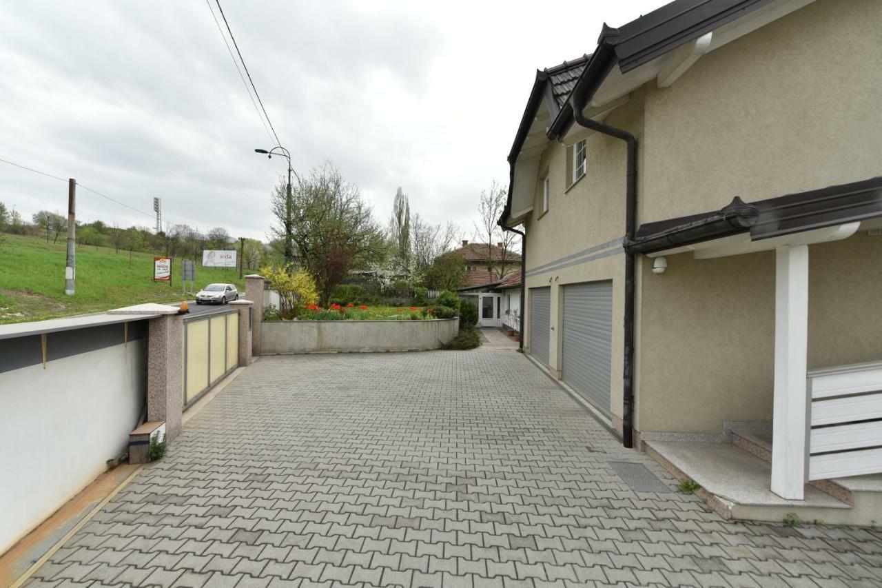 Hava 2 Saraievo Exterior foto