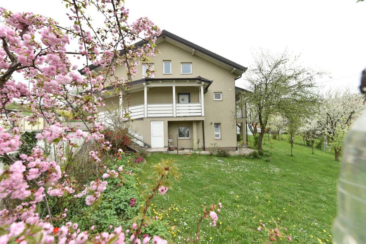 Hava 2 Saraievo Exterior foto
